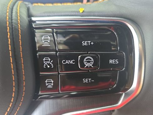 New 2026 Jeep Grand Wagoneer Summit AWD/4WD image 19