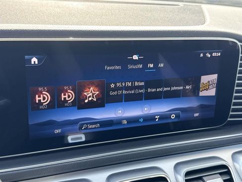 Used 2024 Mercedes-Benz GLE 350 4MATIC image 17