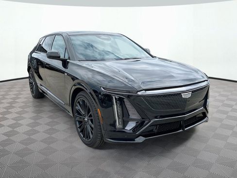 New 2026 Cadillac Lyriq V AWD/4WD image 1