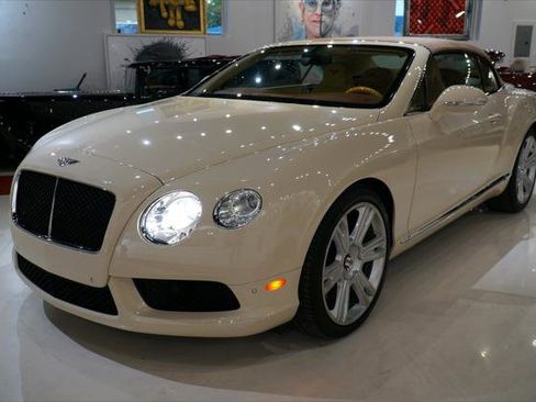 Used 2013 Bentley Continental GT image 4