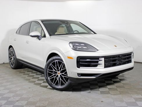 New 2026 Porsche Cayenne Coupe image 9
