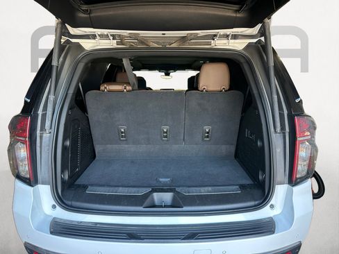 Used 2021 Chevrolet Tahoe High Country w/ Premium Package RWD image 12
