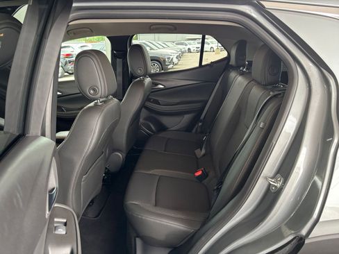 Used 2025 Buick Encore GX Preferred FWD image 24