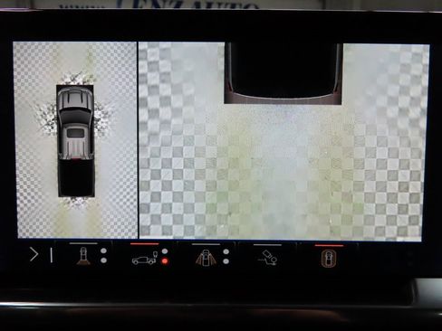 Used 2025 Chevrolet Silverado 1500 High Country w/ Midnight Edition image 17