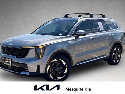 Used 2025 Kia Sorento EX w/ EX Panoramic Sunroof Package