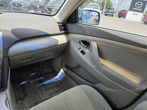 Used 2007 Toyota Camry LE FWD image 10