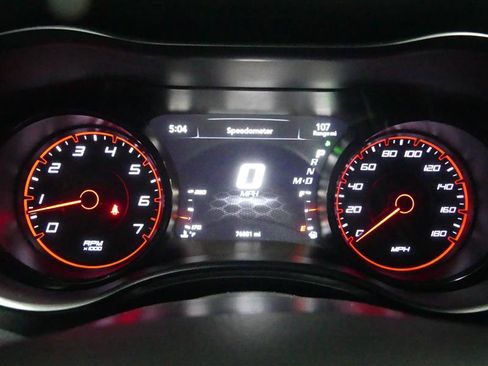 Used 2019 Dodge Charger Scat Pack w/ Daytona Edition Group RWD image 32