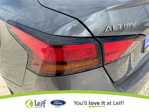 Used 2024 Nissan Altima 2.5 SR image 37