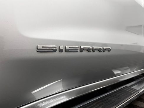 Used 2019 GMC Sierra 1500 SLT w/ SLT Premium Package AWD/4WD image 15