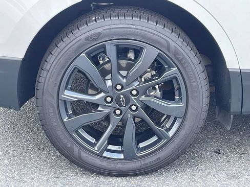 Used 2024 Chevrolet Equinox RS FWD image 13