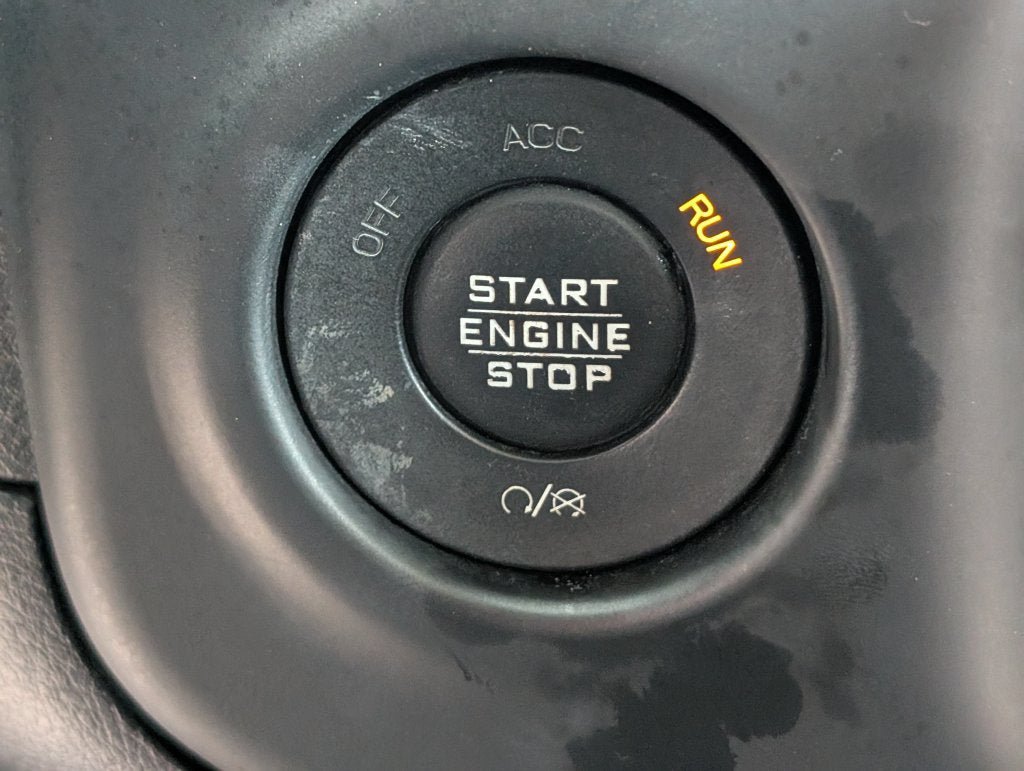 Used 2018 Jeep Wrangler Unlimited Sahara AWD/4WD image 19