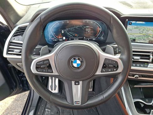 Certified 2022 BMW X7 xDrive40i w/ M Sport Package image 20