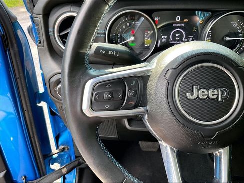 Used 2023 Jeep Wrangler Unlimited Rubicon 4xe w/ Steel Bumper Group AWD/4WD image 22