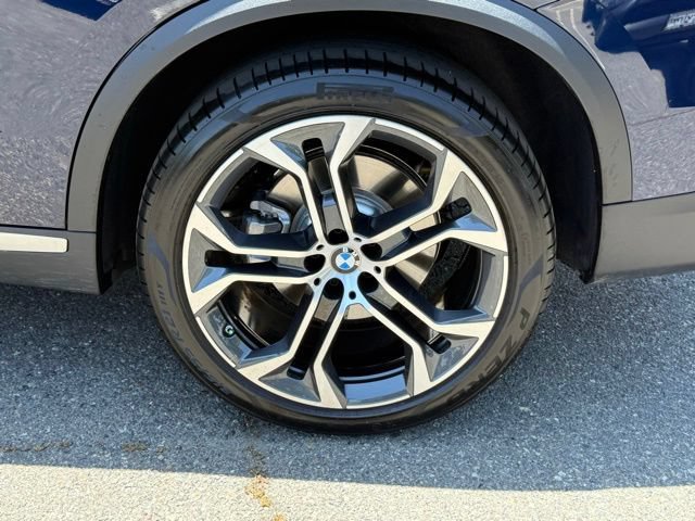 Used 2026 BMW X5 xDrive40i w/ Premium Package AWD/4WD image 14