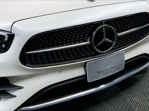 Used 2022 Mercedes-Benz E 450 4MATIC Sedan image 29