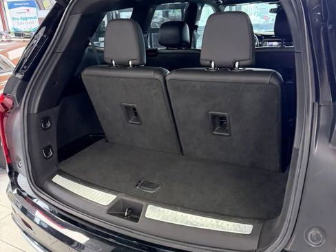 Used 2020 Cadillac XT6 Premium Luxury AWD/4WD image 8