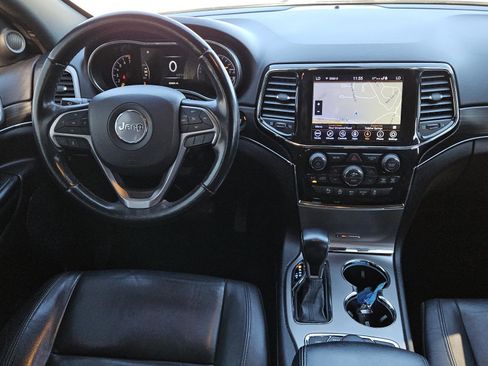 Used 2021 Jeep Grand Cherokee Limited image 11