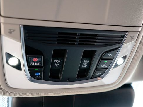 Used 2023 Acura RDX AWD image 33