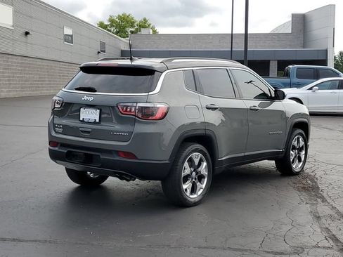 Used 2021 Jeep Compass Limited w/ Elite Interior Group AWD/4WD image 3