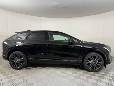 New 2025 Cadillac Optiq Sport 2 image 8