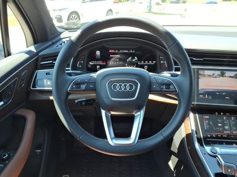 Used 2025 Audi Q7 3.0T Premium Plus w/ Premium Plus Package AWD/4WD image 20