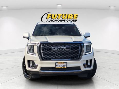 Used 2024 GMC Yukon XL Denali Ultimate AWD/4WD image 2