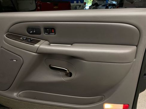 Used 2003 GMC Yukon Denali AWD/4WD image 28
