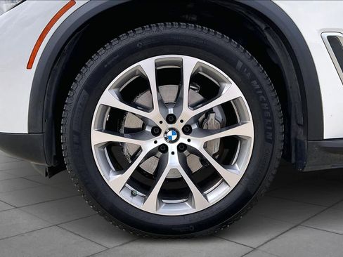 Used 2019 BMW X5 xDrive40i w/ Premium Package 2 image 10