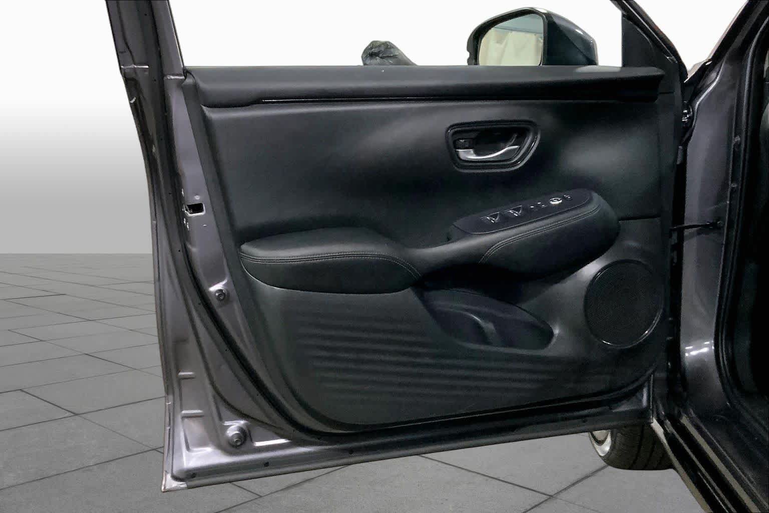 Used 2025 Honda HR-V EX-L image 22