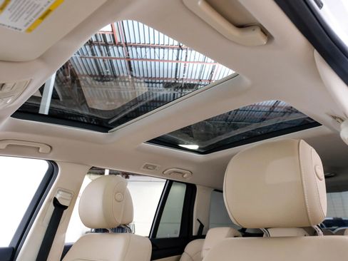 Used 2017 Mercedes-Benz GLS 550 4MATIC image 17