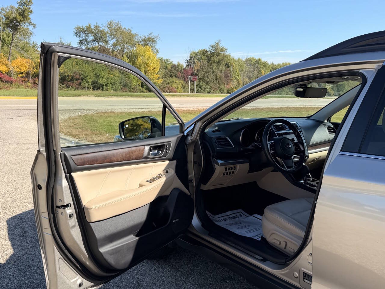 Used 2019 Subaru Outback 2.5i Limited AWD/4WD image 10