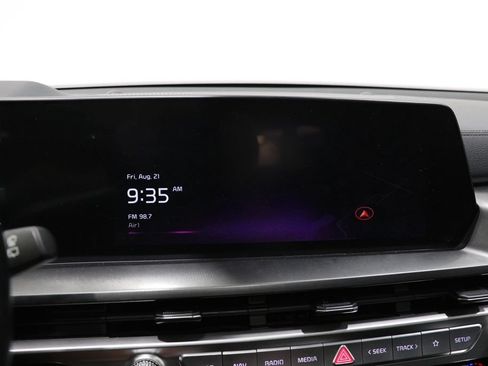 Used 2025 Kia Telluride S AWD/4WD image 26