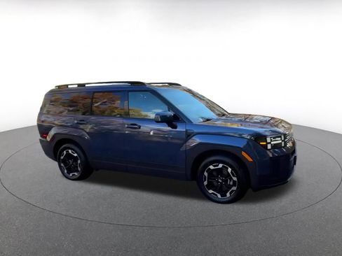 Used 2025 Hyundai Santa Fe SEL image 2