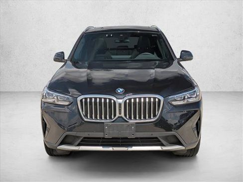 Used 2023 BMW X3 xDrive30i w/ Premium Package AWD/4WD image 2