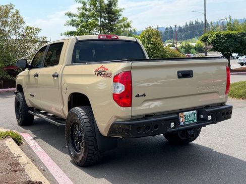 Used 2019 Toyota Tundra SR5 w/ SR5 Upgrade Package AWD/4WD image 5
