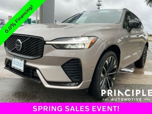 New 2026 Volvo XC60 B5 Ultra w/ Protection Package Premier image 5