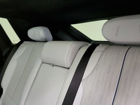 Used 2024 Cadillac Lyriq Luxury AWD/4WD image 46