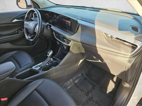 Used 2024 Buick Encore GX Sport Touring image 20