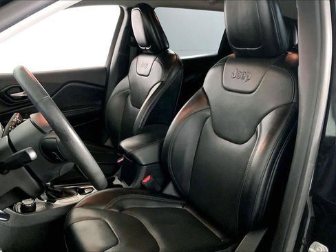 Used 2023 Jeep Cherokee Altitude Lux image 22