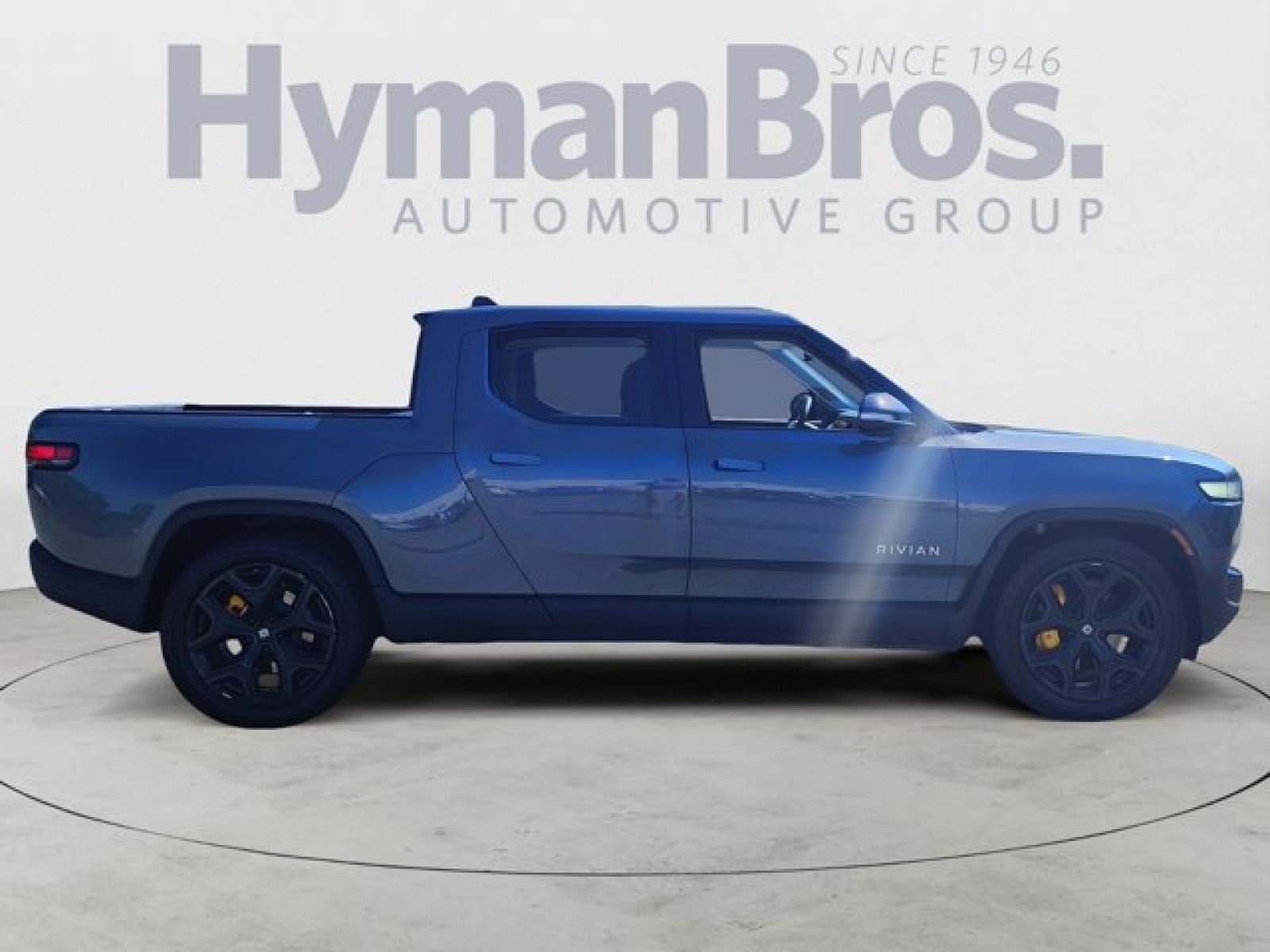 Used 2023 Rivian R1T Adventure Quad AWD/4WD image 2