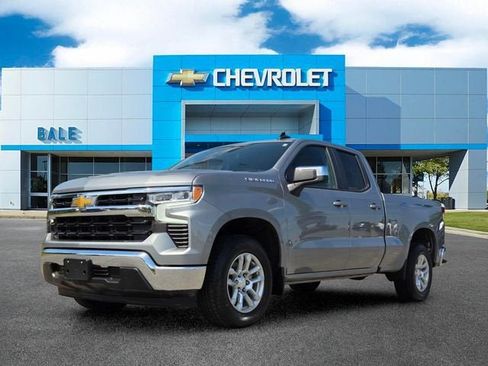 Used 2024 Chevrolet Silverado 1500 LT RWD image 7