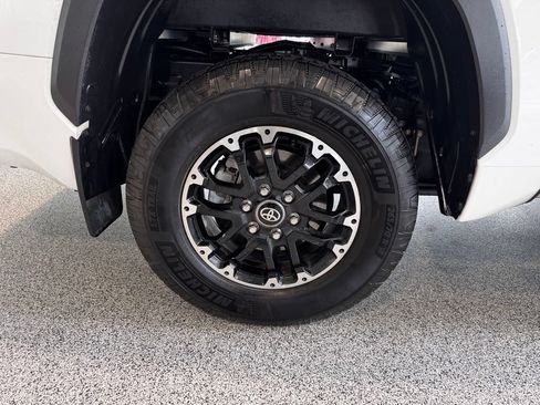 Certified 2025 Toyota Tundra SR5 AWD/4WD image 17