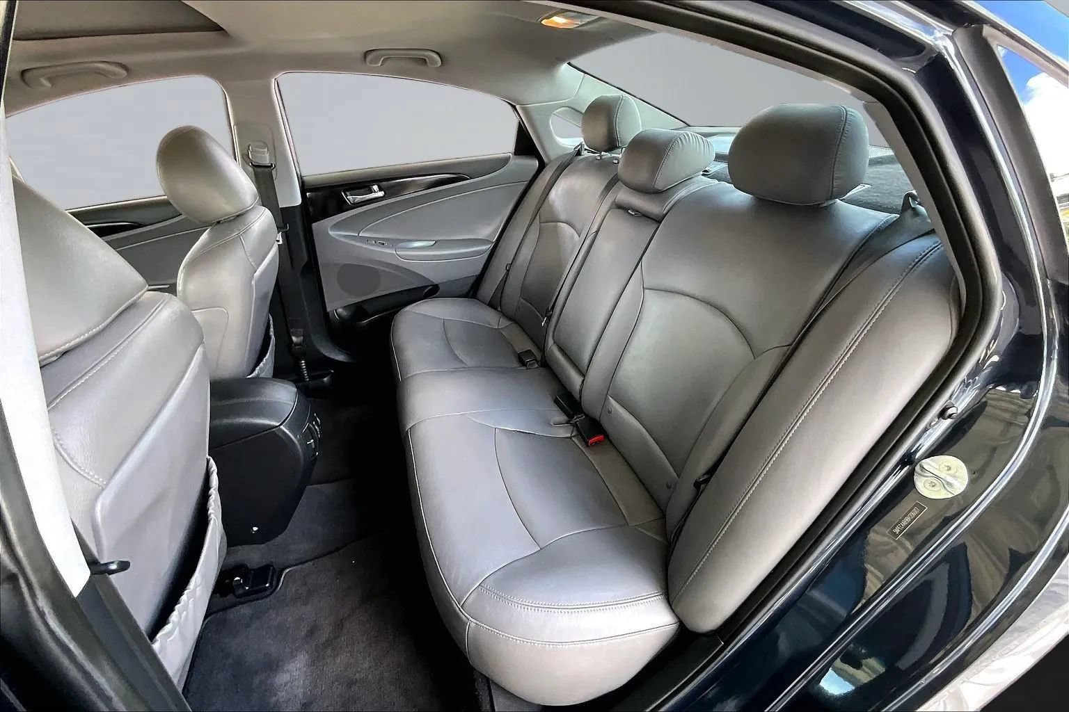 Used 2011 Hyundai Sonata Limited w/ Navigation Pkg 5 FWD image 19