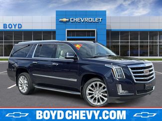 Used 2019 Cadillac Escalade ESV Luxury AWD/4WD video 1
