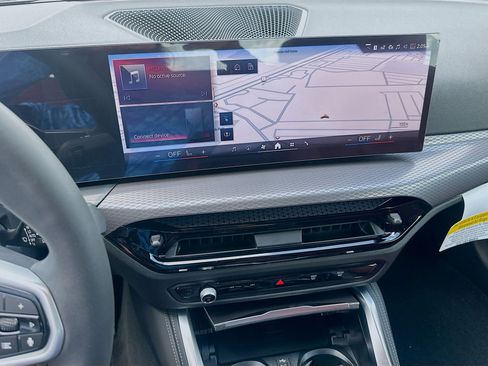 New 2026 BMW i4 eDrive40 w/ M Sport Package image 10