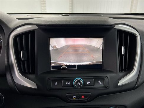 Certified 2024 GMC Terrain SLE image 14
