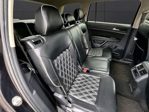 Used 2021 Volkswagen Atlas S image 23