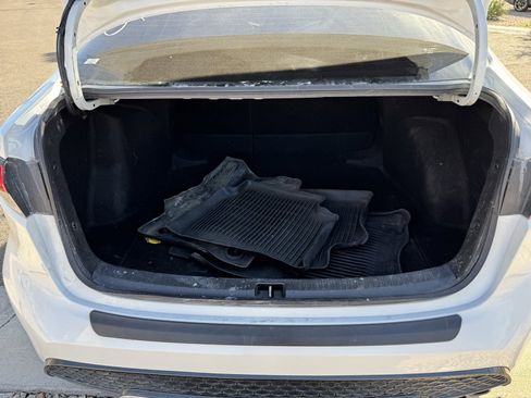 Used 2020 Toyota Corolla SE image 16