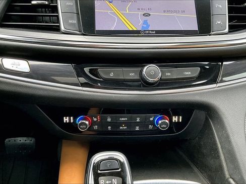 Used 2019 Buick Enclave Premium image 15