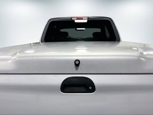 Used 2003 Ford F150 XLT AWD/4WD image 8